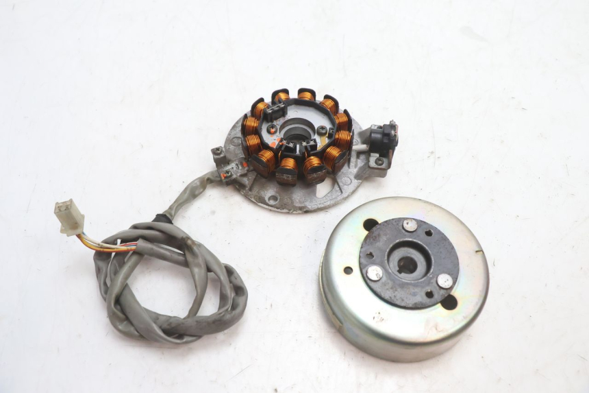 photo de ROTOR ESTATOR MBK BOOSTER SPIRIT 50 (2004 - 2017) - Vista principal