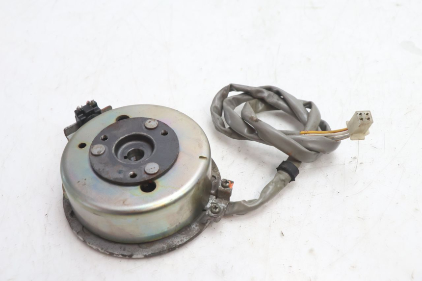 photo de ROTOR ESTATOR MBK BOOSTER SPIRIT 50 (2004 - 2017) - Zoom estado de uso
