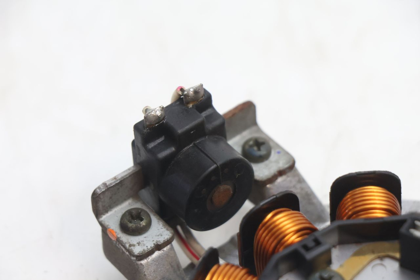 photo de ROTOR ESTATOR MBK BOOSTER SPIRIT 50 (2004 - 2017) - Estado de la superficie y material