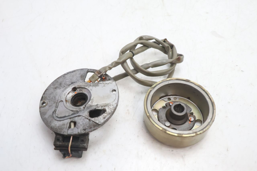 photo de ROTOR ESTATOR MBK BOOSTER SPIRIT 50 (1999 - 2003) - Detalle de la pieza