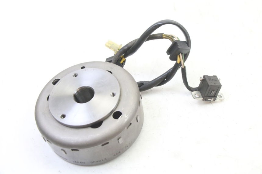 photo de ROTOR ESTATOR SUZUKI BURGMAN 125 (2007 - 2014) - Detalle de la pieza