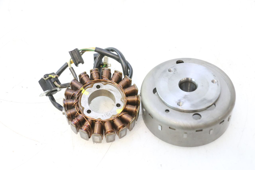 photo de ROTOR ESTATOR SUZUKI BURGMAN 125 (2007 - 2014) - Recambio usado revisado