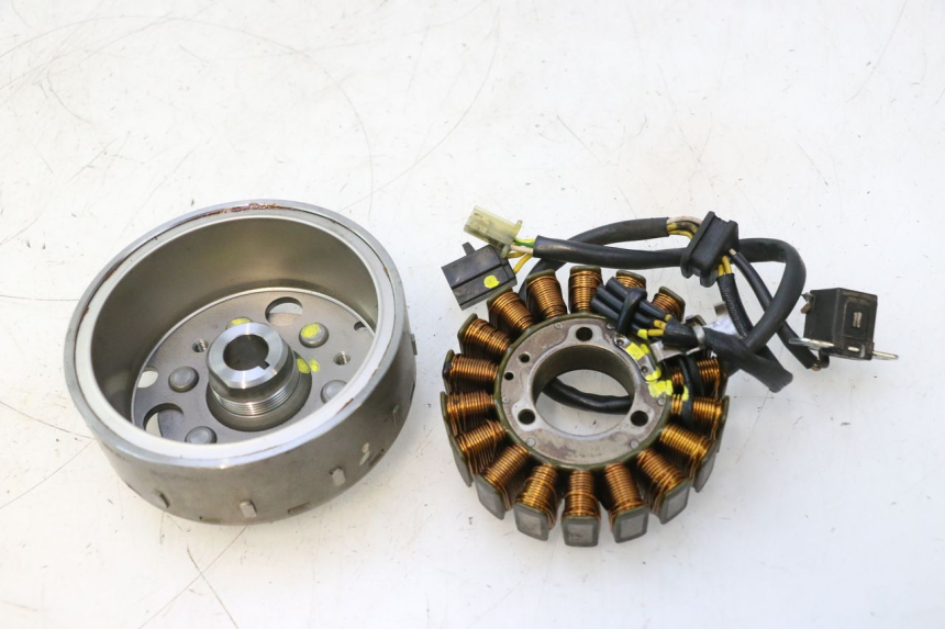 photo de ROTOR ESTATOR SUZUKI BURGMAN 125 (2007 - 2014) - Características distintivas