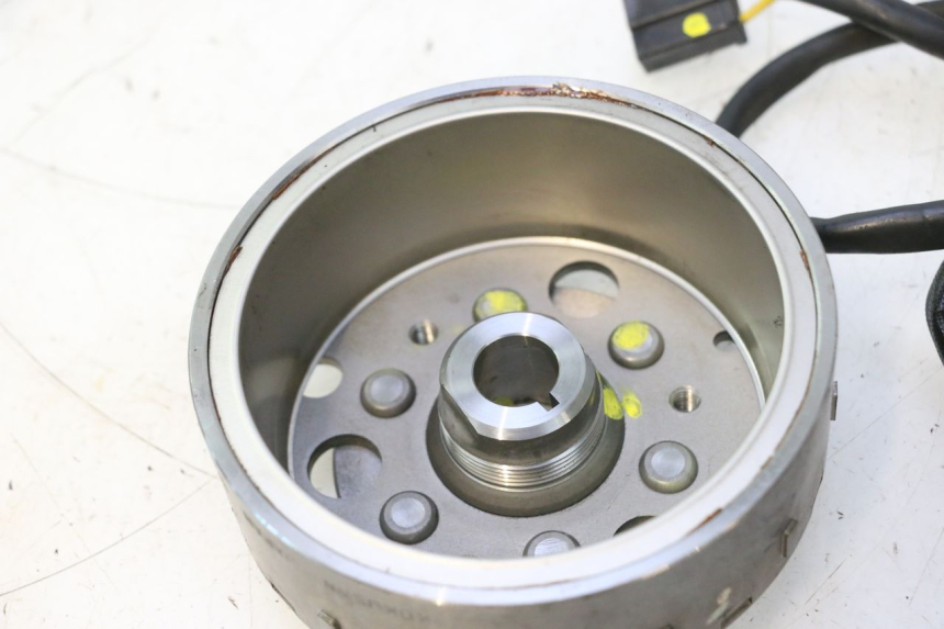 photo de ROTOR ESTATOR SUZUKI BURGMAN 125 (2007 - 2014) - Foto de producto adicional