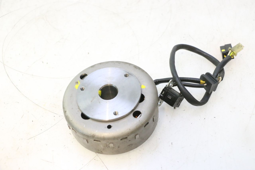 photo de ROTOR ESTATOR SUZUKI BURGMAN 125 (2007 - 2014) - Zoom estado de uso