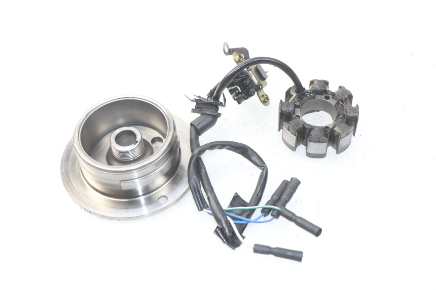 photo de ESTATOR HONDA CRF CR-F 450 (2001 - 2005) - Vista principal