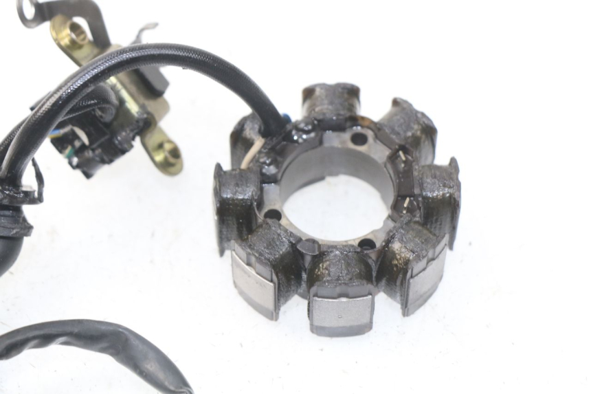 photo de ESTATOR HONDA CRF CR-F 450 (2001 - 2005) - Otra vista del artículo