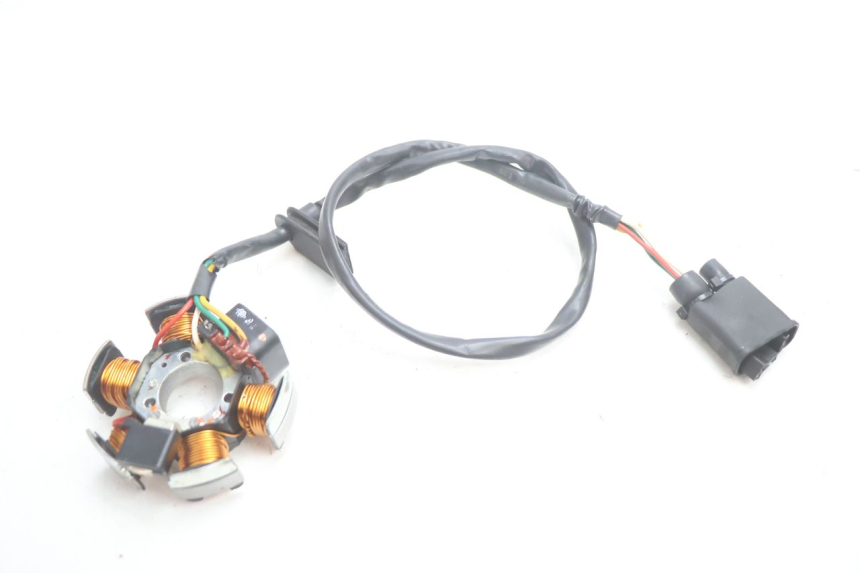 photo de ESTATOR HM HONDA CRM DERAPAGE RR 50 (2006 - 2017) - Detalles de los puntos de fijación