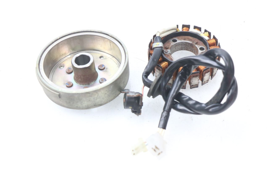 photo de ESTATOR YAMAHA CYGNUS X 125 (2004 - 2007) - Vista general del producto