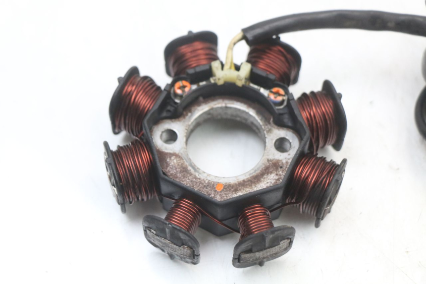 photo de ROTOR ESTATOR KYMCO DINK 4T 50 (2007 - 2018) - Recambio usado revisado