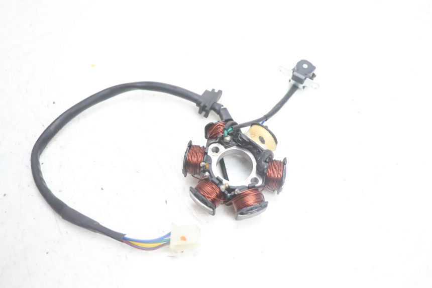 photo de ESTATOR MINI MX DRIFT 150 - Primer plano técnico