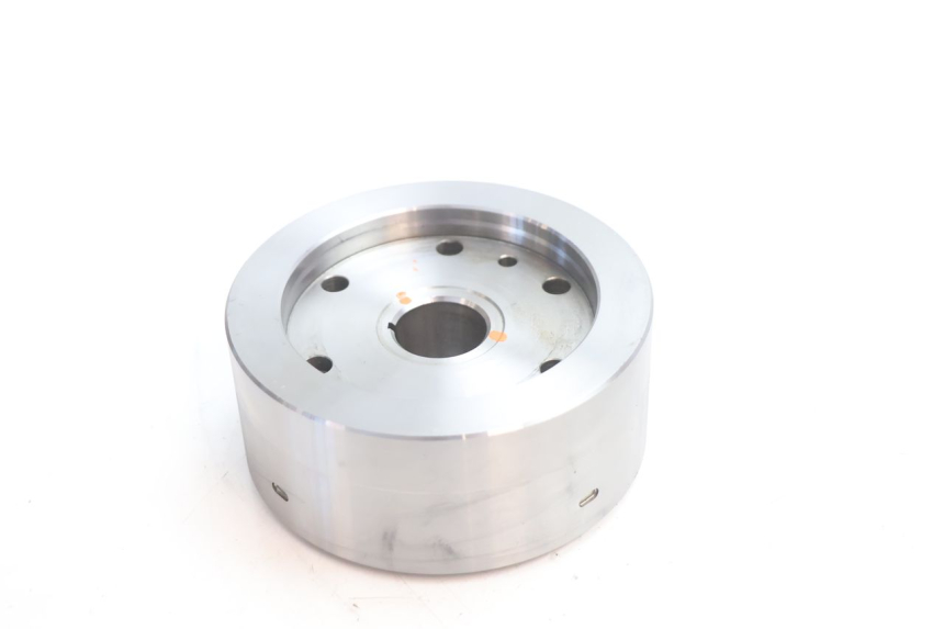 photo de ESTATOR KAWASAKI ER-6 ER6 N 650 (2005 - 2009) - Primer plano técnico