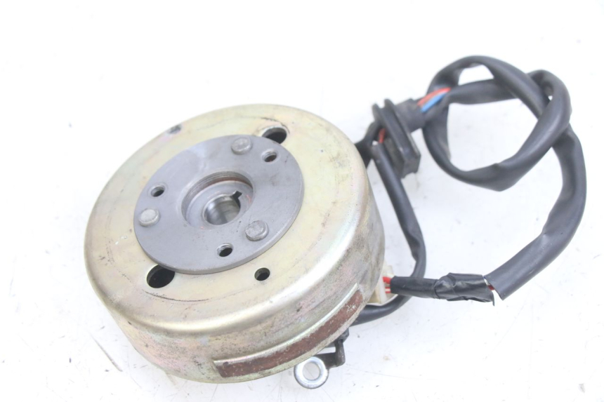 photo de ROTOR ESTATOR TNT MOTOR FASTINO 4T 50 (2013 - 2019) - Detalle de la pieza