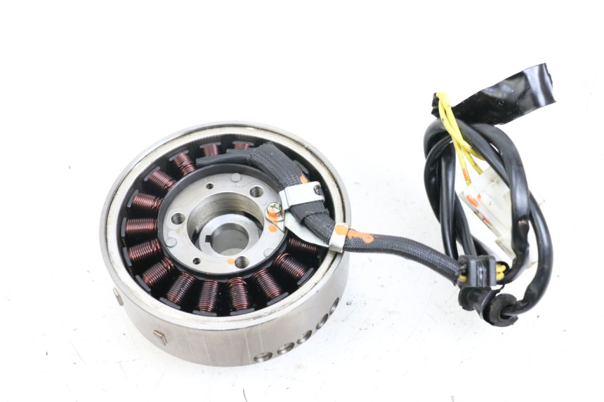 photo de ROTOR ESTATOR HONDA FES S-WING SWING ABS 125 (2007 - 2015) - Zoom estado de uso