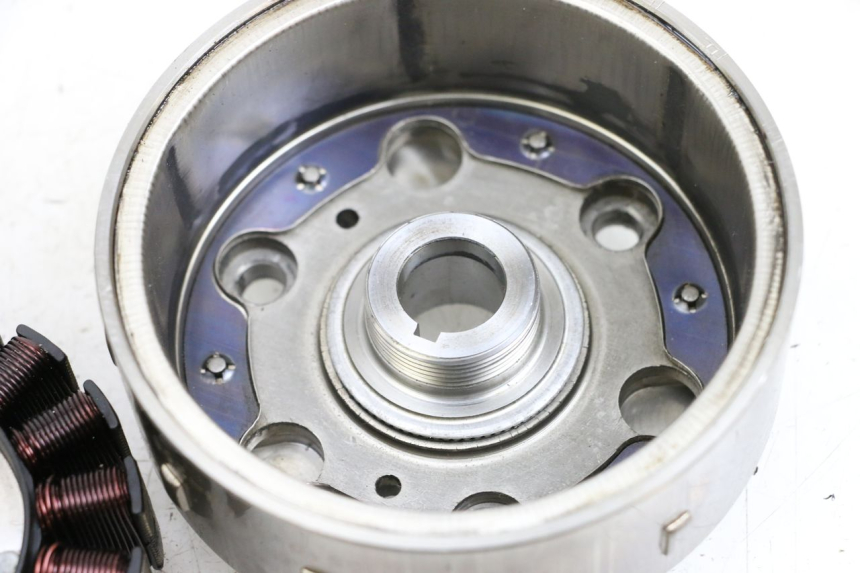 photo de ROTOR ESTATOR HONDA FES S-WING SWING ABS 125 (2007 - 2015) - Marcados y referencias originales