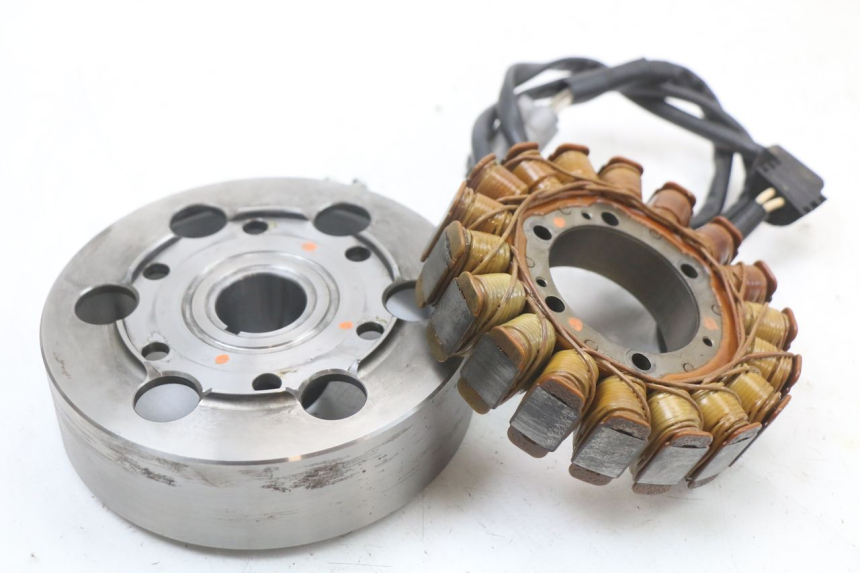 photo de ROTOR ESTATOR YAMAHA FJR ABS 1300 (2006 - 2012) - Vista principal