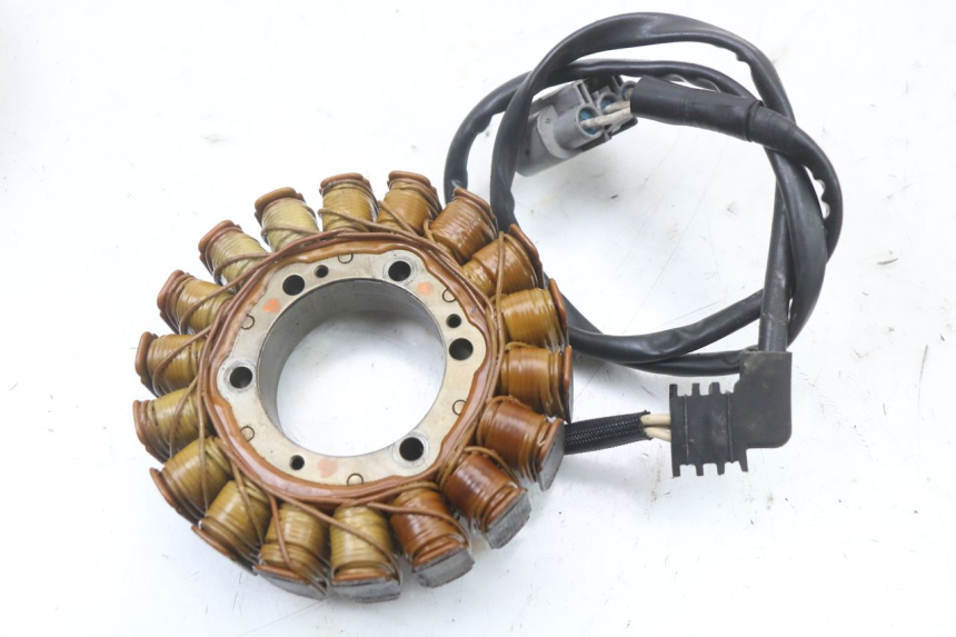 photo de ROTOR ESTATOR YAMAHA FJR ABS 1300 (2006 - 2012) - Estado de la superficie y material