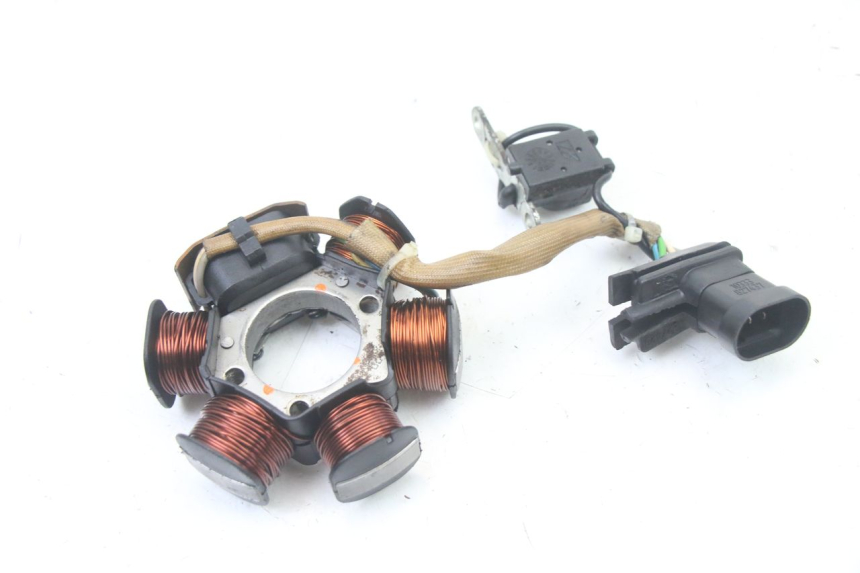 photo de ROTOR ESTATOR PIAGGIO FLY 2T 50 (2004 - 2017) - Marcados y referencias originales
