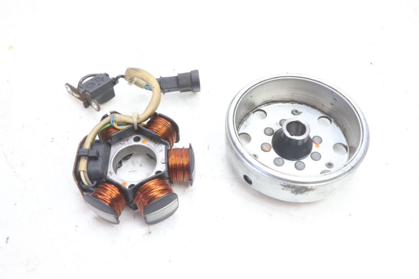 photo de ROTOR ESTATOR PIAGGIO FLY 2T 50 (2004 - 2017) - Detalle de la pieza