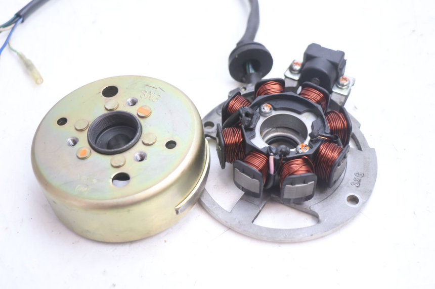 photo de ESTATOR RIDE JUMP 2T 50 (2012 - 2017) - Primer plano técnico