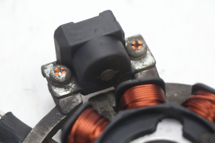 photo de ESTATOR RIDE JUMP 2T 50 (2012 - 2017) - Detalles de los puntos de fijación