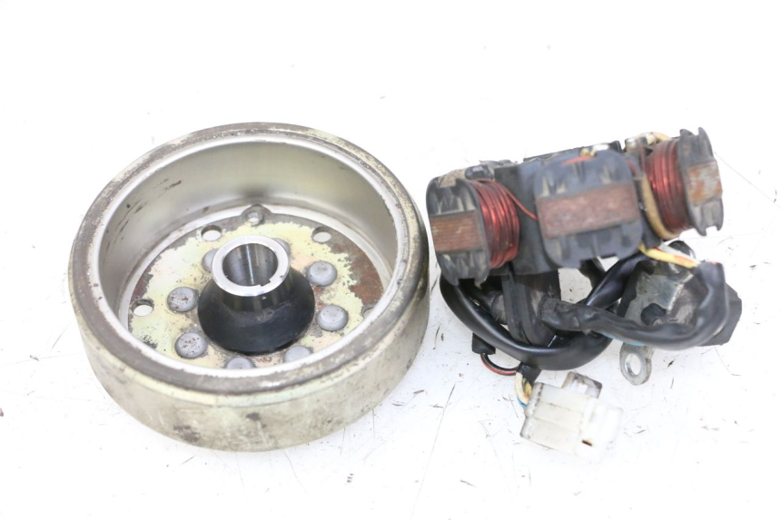 photo de ROTOR ESTATOR PEUGEOT KISBEE 2T 50 (2010 - 2017) - Otra vista del artículo