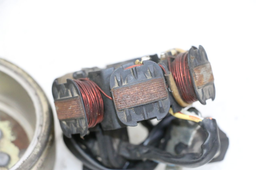 photo de ROTOR ESTATOR PEUGEOT KISBEE 2T 50 (2010 - 2017) - Características distintivas