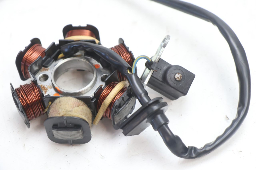 photo de ROTOR ESTATOR PEUGEOT KISBEE 2T 50 (2010 - 2017) - Vista general del producto