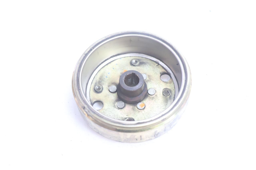 photo de ROTOR ESTATOR PEUGEOT KISBEE 4T 50 (2010 - 2017) - Recambio usado revisado