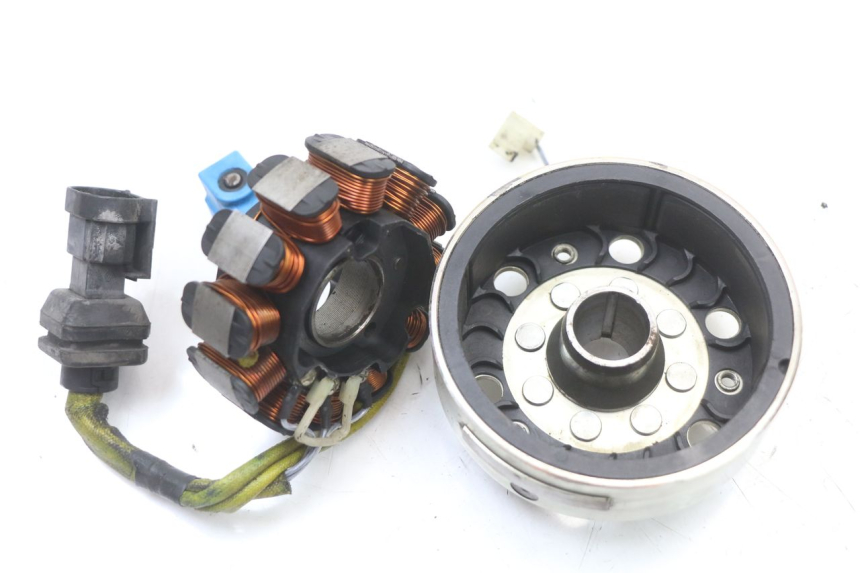 photo de ROTOR ESTATOR RENAULT KOURANOS 125 (2001 - 2004) - Zoom estado de uso