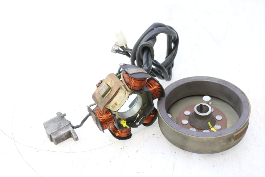 photo de ESTATOR PIAGGIO LIBERTY 50 (1998 - 2003) - Vista general del producto