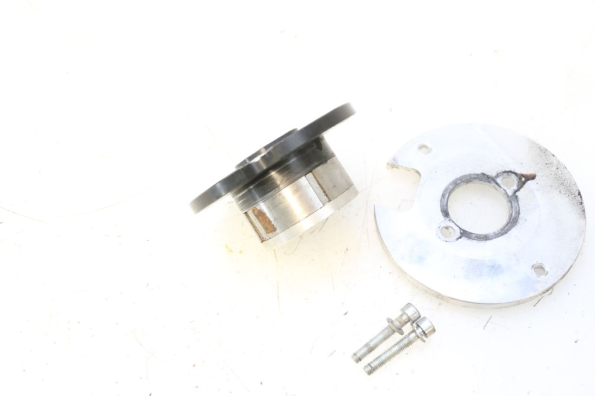 photo de ROTOR ESTATOR PEUGEOT LUDIX BLASTER 50 (2006 - 2014) - Primer plano de alta resolución