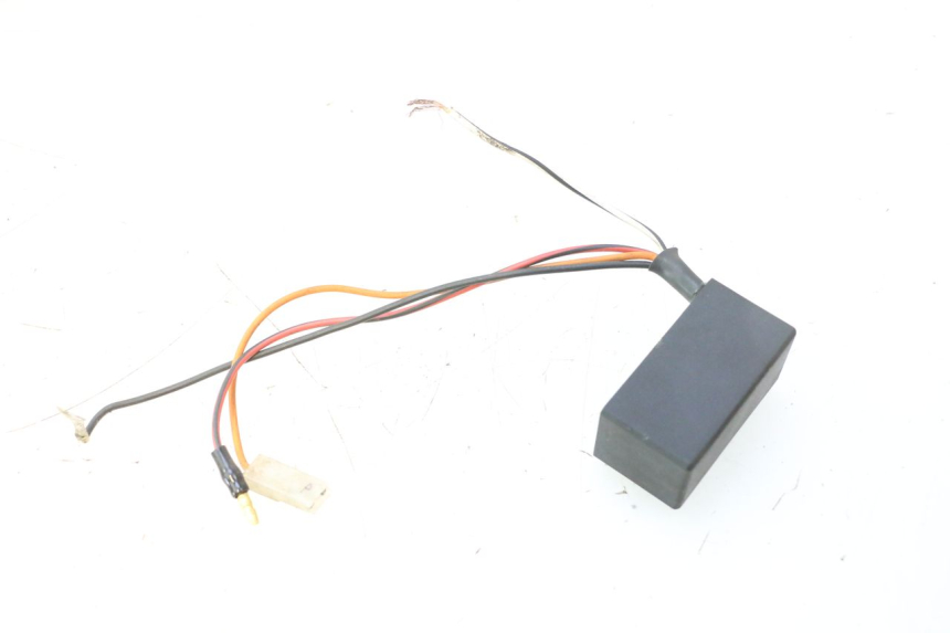 photo de ROTOR ESTATOR PEUGEOT LUDIX BLASTER 50 (2006 - 2014) - Ángulo de visión alternativo