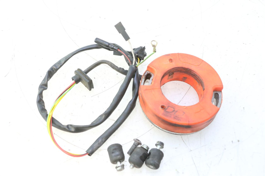photo de ROTOR ESTATOR PEUGEOT LUDIX BLASTER 50 (2006 - 2014) - Recambio usado revisado