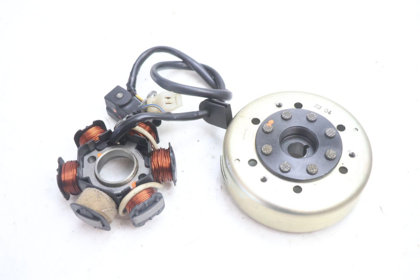 photo de ESTATOR PEUGEOT LUDIX ONE 14P 50 (2004 - 2013) - Vista principal