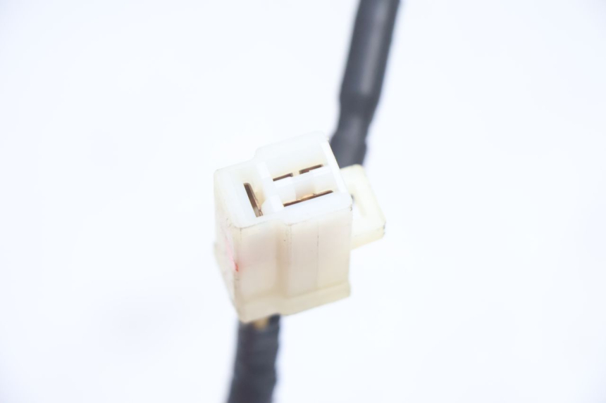 photo de ESTATOR PEUGEOT LUDIX ONE 50 (2004 - 2006) - Estado de la superficie y material
