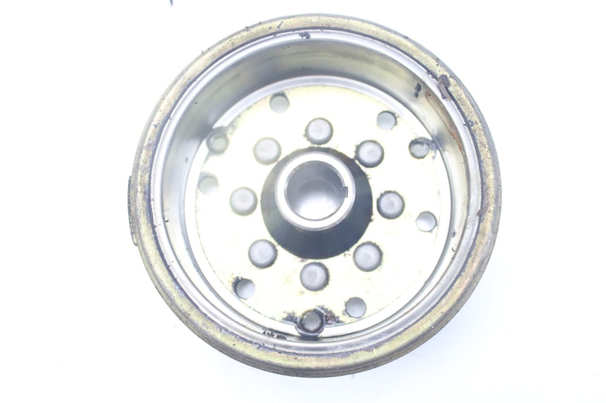 photo de ROTOR ESTATOR PEUGEOT LUDIX SNAKE 2T 50 (2004 - 2014) - Primer plano técnico