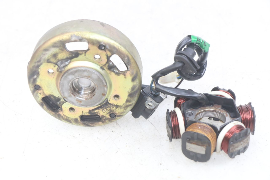 photo de ROTOR ESTATOR SYM MIO 50 (2011 - 2017) - Otra perspectiva