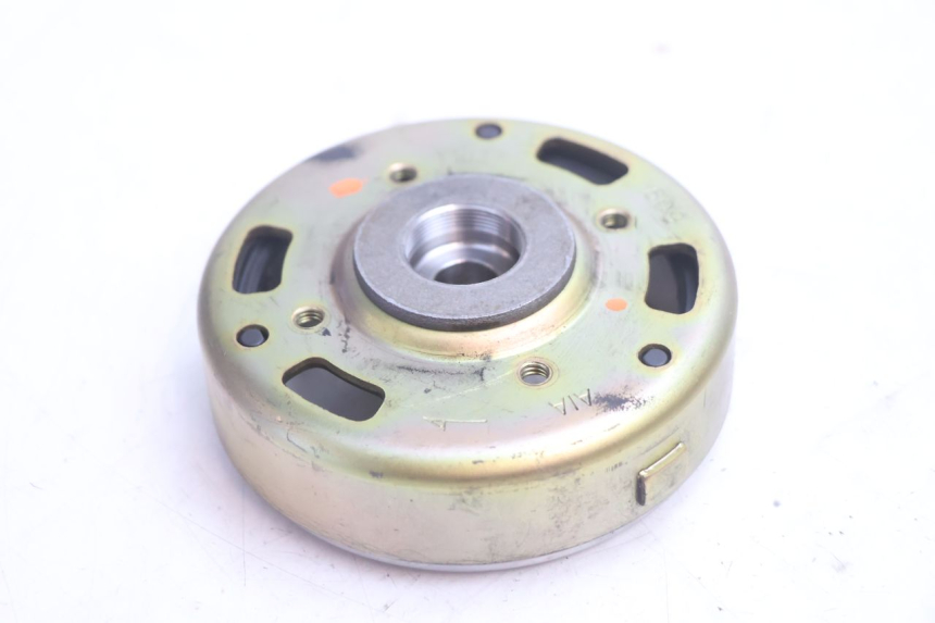 photo de ESTATOR SYM MIO 50 (2005 - 2010) - Primer plano técnico