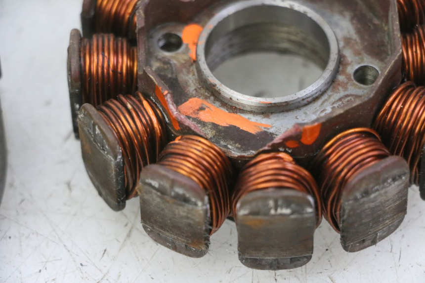 photo de ROTOR ESTATOR PIAGGIO MP3 125 (2006 - 2014) - Características distintivas