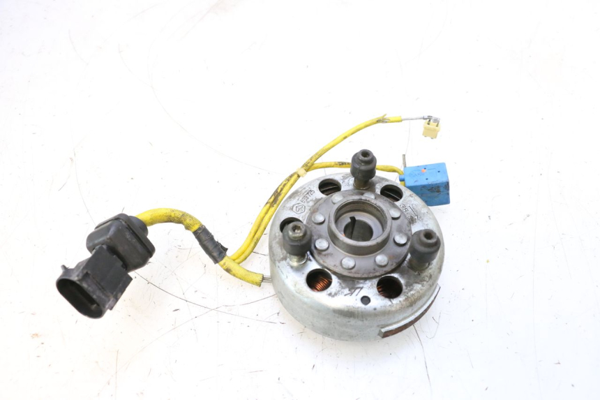 photo de ROTOR ESTATOR PIAGGIO MP3 125 (2006 - 2014) - Detalle de la pieza