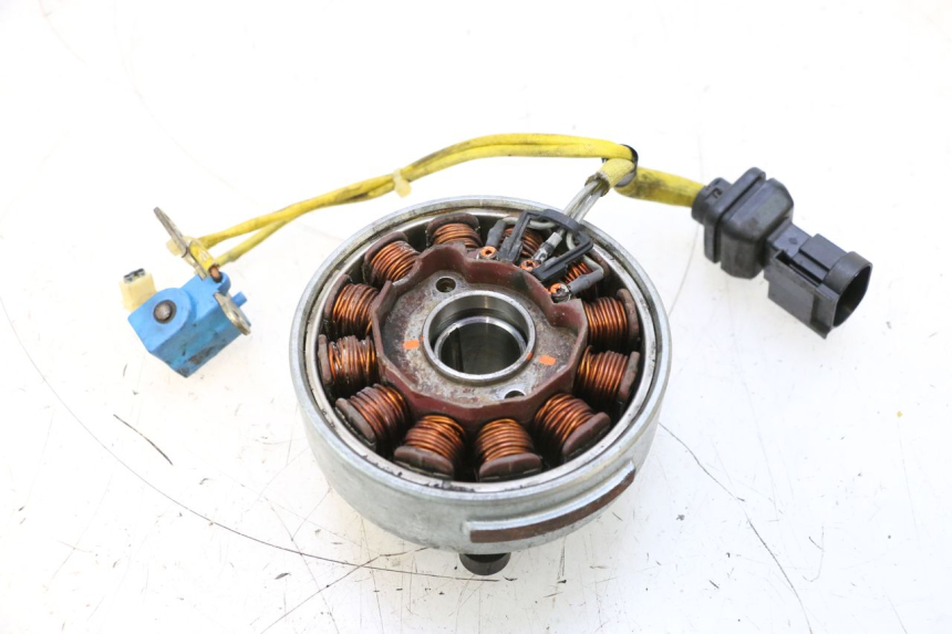 photo de ROTOR ESTATOR PIAGGIO MP3 125 (2006 - 2014) - Otra perspectiva