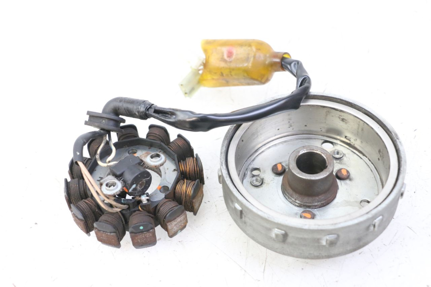 photo de ROTOR ESTATOR MBK MW TRYPTIK 125 (2014 - 2016) - Zoom estado de uso