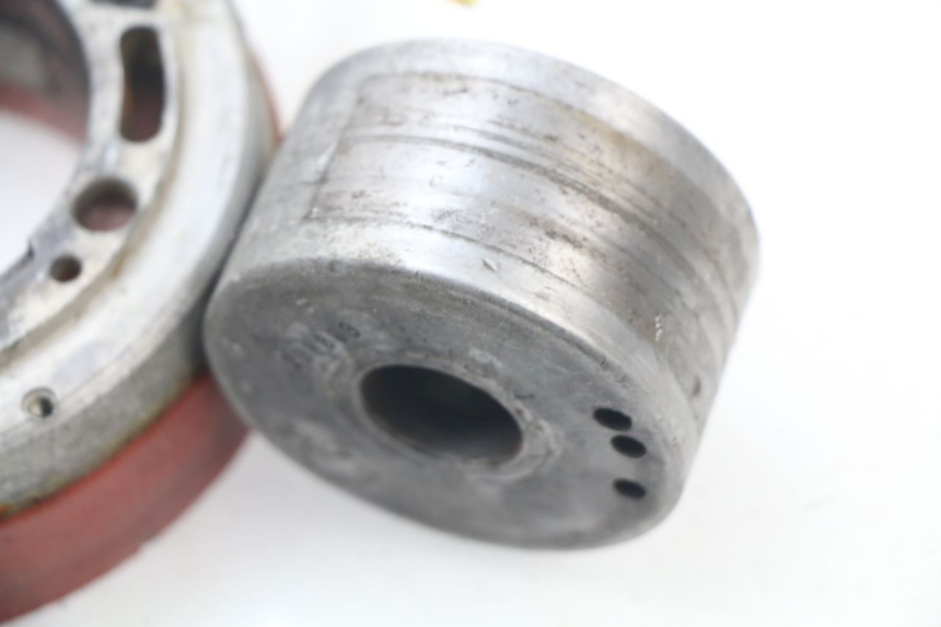 photo de ESTATOR MAICO MX 320 (1993 - 1994) - Estado de la superficie y material