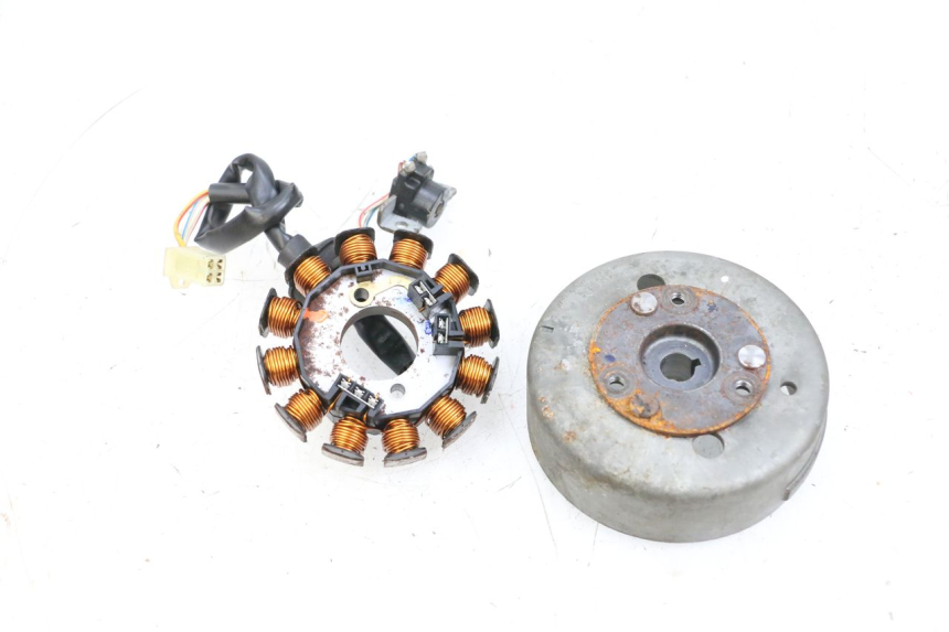 photo de ESTATOR YAMAHA NEO'S NEOS 2T 50 (1998 - 2007) - Vista principal