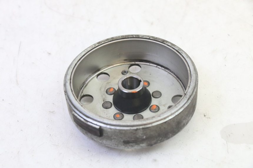 photo de ESTATOR PIAGGIO NEW TYPHOON 50 (2010 - 2017) - Otra vista del artículo