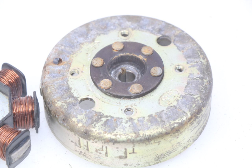 photo de ROTOR ESTATOR JM MOTORS OLDIES 4T 50 (2010 - 2020) - Estado de la superficie y material