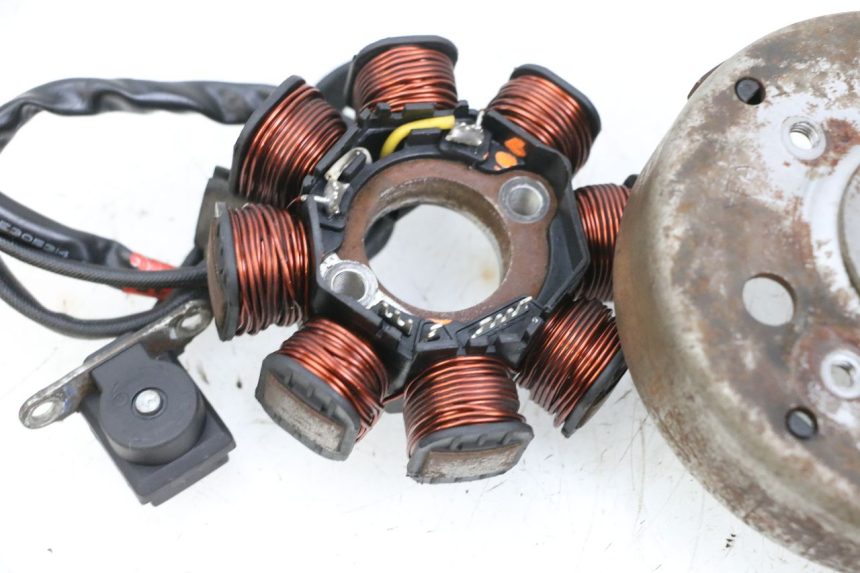 photo de ROTOR ESTATOR SYM ORBIT III 3 4T 50 (2018 - 2021) - Características distintivas