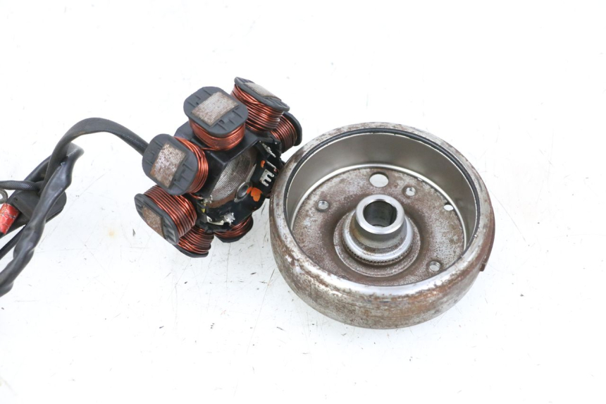 photo de ROTOR ESTATOR SYM ORBIT III 3 4T 50 (2018 - 2021) - Otra perspectiva