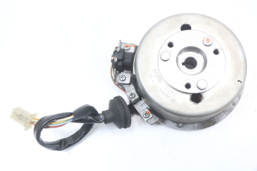 photo de ESTATOR MBK OVETTO ONE 2T 50 (2013 - 2017) - Zoom estado de uso